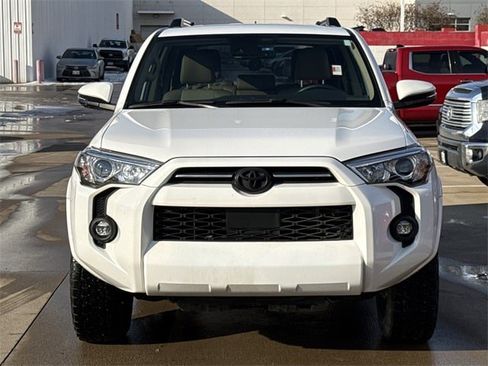 Used 2023 Toyota 4Runner SR5 Premium image 6