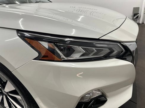 Used 2022 Nissan Altima 2.5 SL FWD image 10