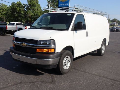 New 2025 Chevrolet Express 2500 w/ Driver Convenience Package RWD image 21