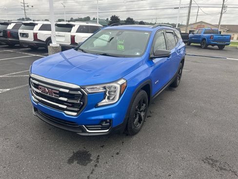 Used 2024 GMC Terrain AT4 w/ Infotainment Package II AWD/4WD image 4