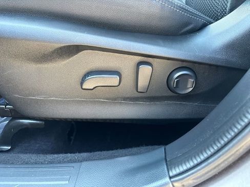 Certified 2023 Subaru Forester Premium image 36