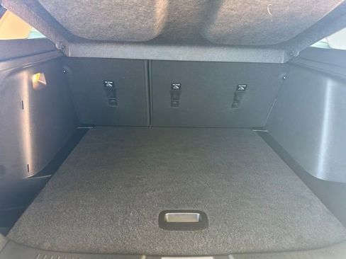 Used 2025 Chevrolet Trax ACTIV w/ Sunroof Package image 22