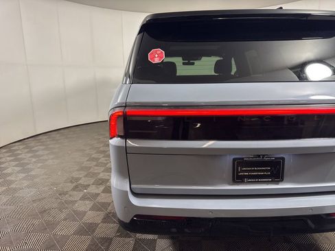 New 2025 Lincoln Navigator L Reserve w/ Jet Appearance Package AWD/4WD image 20