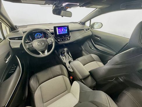 Used 2024 Toyota Corolla XSE FWD image 23