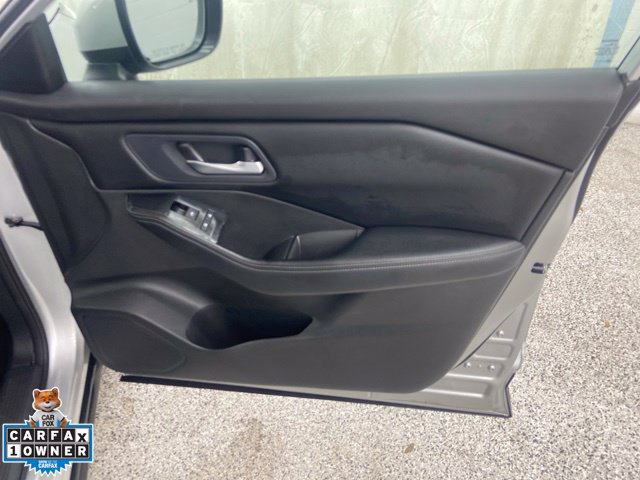 Used 2024 Nissan Rogue SV FWD image 18