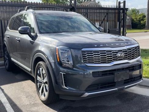 Used 2021 Kia Telluride S AWD/4WD image 1