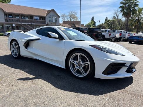 Used 2021 Chevrolet Corvette Stingray Coupe w/ 1LT RWD image 5