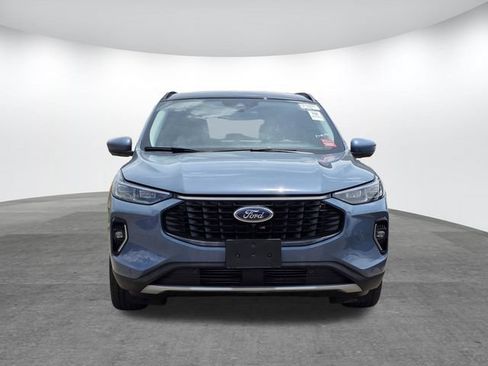 Used 2023 Ford Escape Platinum w/ Premium Technology Package AWD/4WD image 8