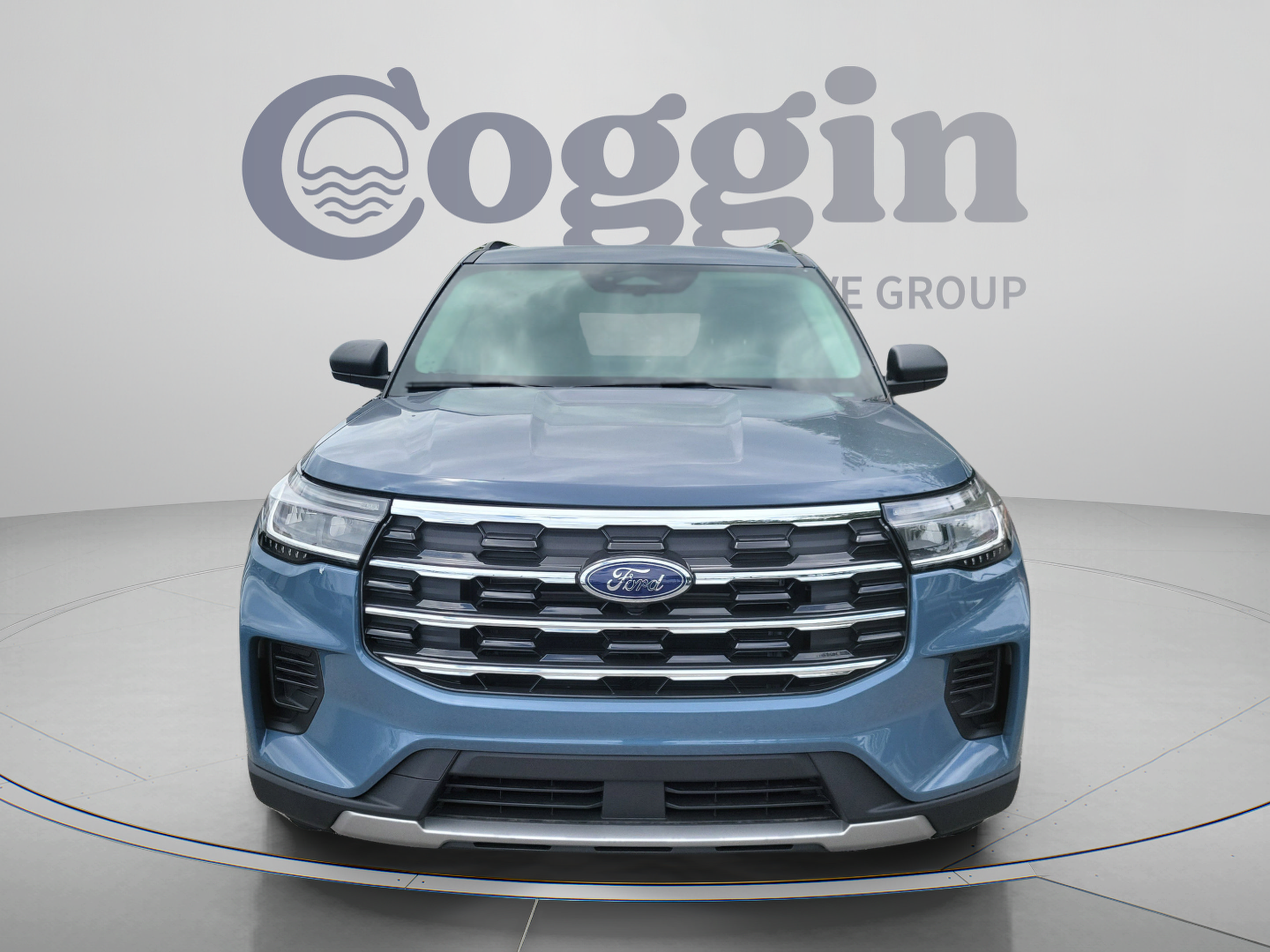 New 2026 Ford Explorer Active RWD image 6