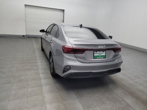 Used 2024 Kia Forte LXS FWD image 5