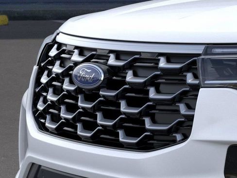 New 2026 Ford Explorer Platinum AWD/4WD image 17