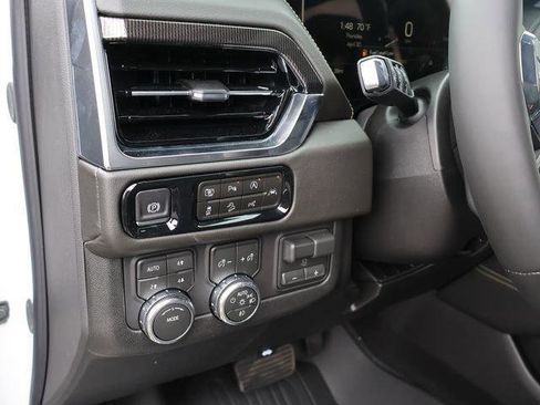 New 2026 GMC Yukon Elevation AWD/4WD image 26