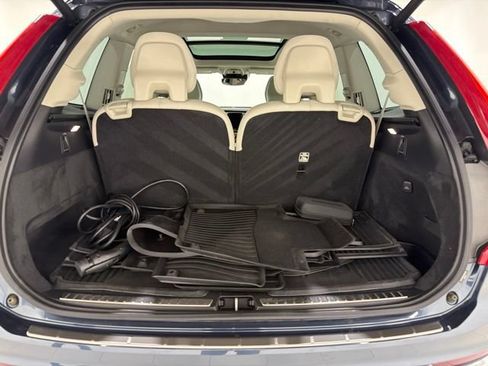 Used 2022 Volvo XC90 T8 Inscription Expression w/ Climate Package AWD/4WD image 28