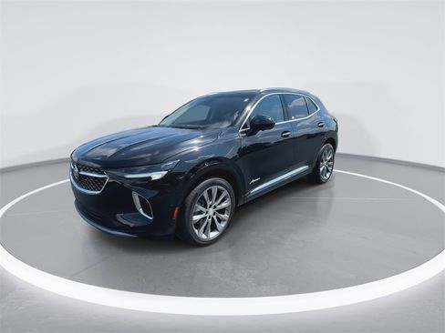 Used 2021 Buick Envision Avenir w/ Technology Package II image 4