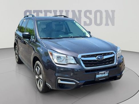 Used 2018 Subaru Forester 2.5i Premium AWD/4WD image 7