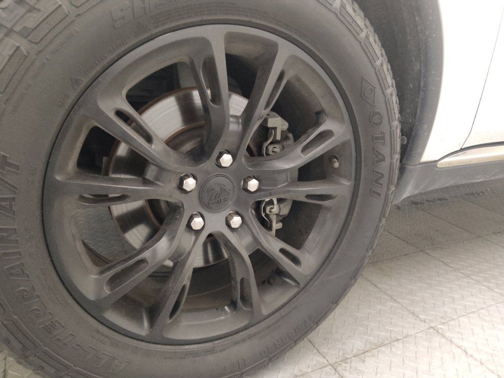 Used 2024 Dodge Durango SXT AWD/4WD image 31
