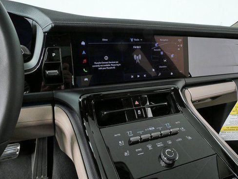 New 2026 Porsche Panamera image 13