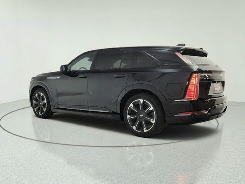 Used 2026 Cadillac Escalade IQ Sport 2 AWD/4WD image 7