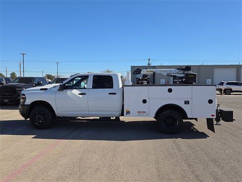 New 2026 RAM 3500 Tradesman image 2