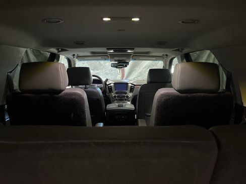 Used 2018 GMC Yukon Denali w/ Open Road Package AWD/4WD image 11