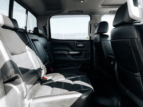Used 2018 GMC Sierra 2500 Denali w/ Duramax Plus Package AWD/4WD image 51