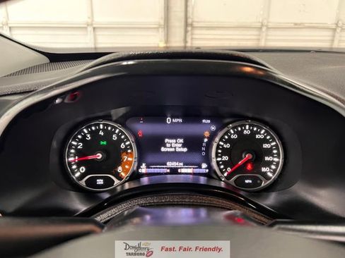 Used 2017 Jeep Renegade Latitude FWD image 51