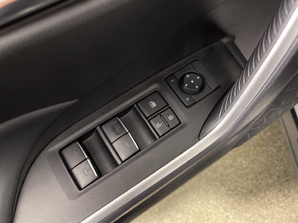 Certified 2024 Toyota RAV4 XLE FWD image 16
