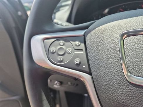 Used 2024 GMC Terrain SLT AWD/4WD image 22