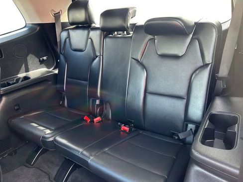 Used 2025 Kia Telluride S AWD/4WD image 16