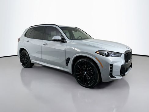 New 2026 BMW X5 xDrive40i w/ M Sport Package image 3