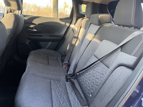 Used 2025 Nissan Kicks SV w/ Charging Package image 25