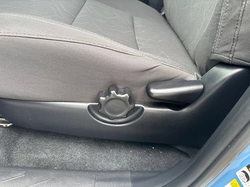 Used 2019 Toyota Tacoma TRD Sport w/ Technology Package RWD image 16