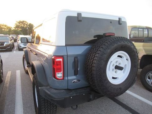Used 2025 Ford Bronco Heritage Edition AWD/4WD image 4