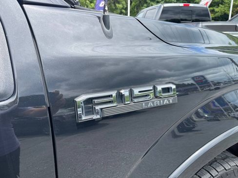 Used 2015 Ford F150 Lariat AWD/4WD image 15