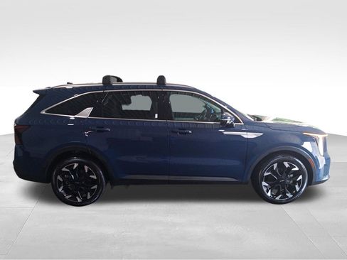 Used 2025 Kia Sorento SX FWD image 7
