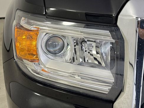 Used 2016 GMC Canyon SLE w/ SLE Convenience Package AWD/4WD image 35