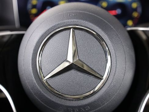 Certified 2022 Mercedes-Benz E 350 4MATIC Sedan image 24