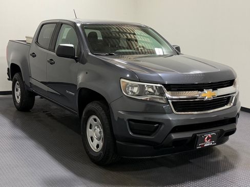 Used 2017 Chevrolet Colorado W/T w/ WT Convenience Package RWD image 7