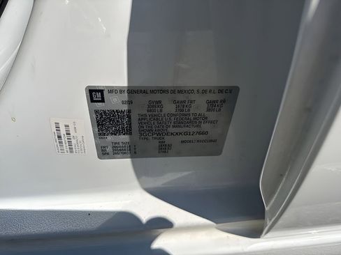 Used 2019 Chevrolet Silverado 1500 RST w/ Bed Protection Package image 32