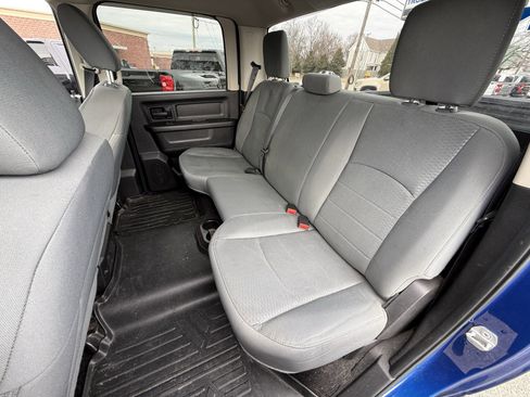 Used 2015 RAM 2500 Tradesman w/ Chrome Appearance Group image 21