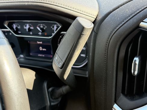 Used 2019 GMC Sierra 1500 SLE w/ SLE Value Package RWD image 13