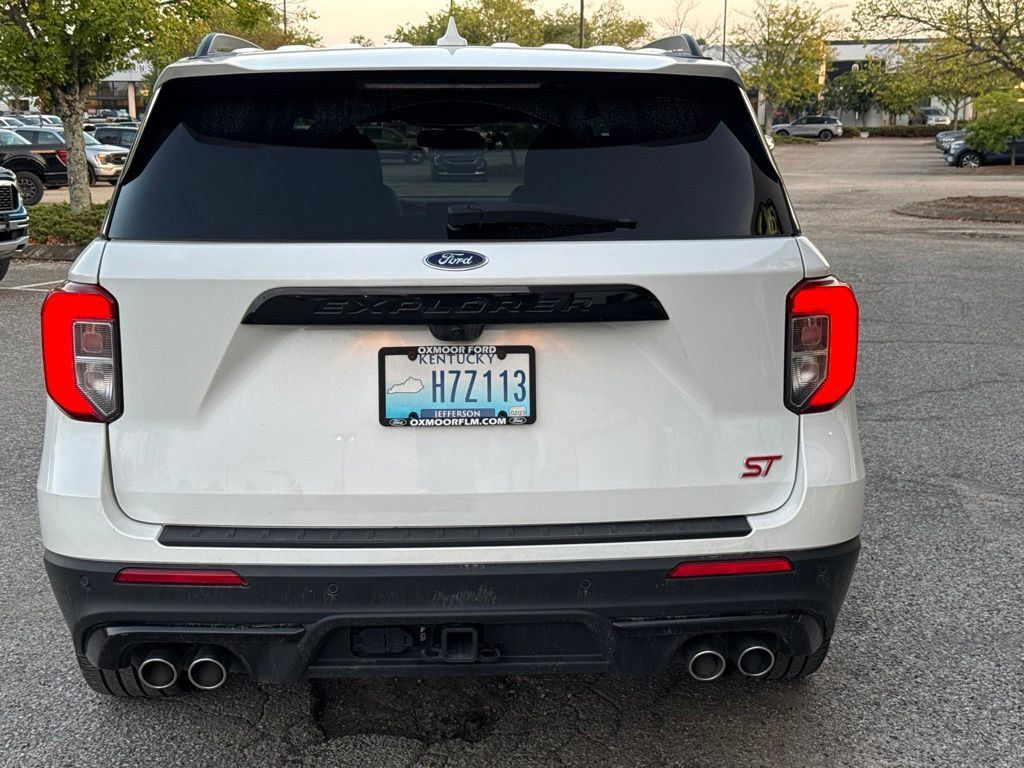 Used 2023 Ford Explorer ST w/ Equipment Group 401A AWD/4WD image 14
