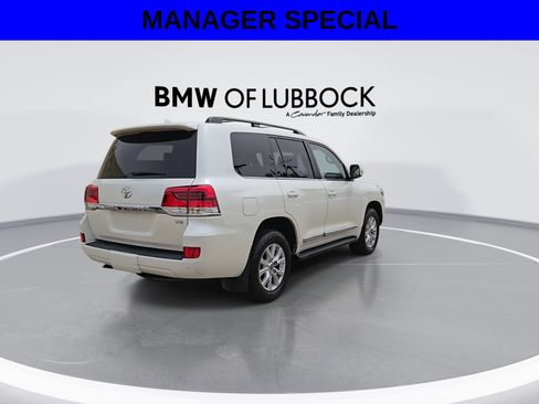 Used 2019 Toyota Land Cruiser AWD/4WD image 8