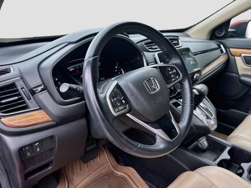 Used 2018 Honda CR-V Touring image 9