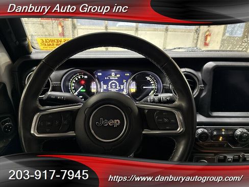 Used 2021 Jeep Wrangler Unlimited Sahara w/ Cold Weather Group image 10