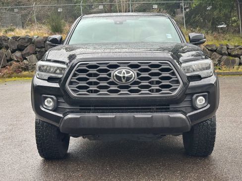 Used 2021 Toyota Tacoma TRD Off-Road w/ TRD Premium Off Road Package image 5