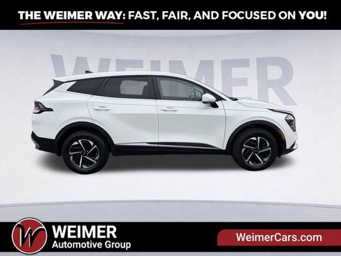 Used 2024 Kia Sportage LX AWD/4WD image 6