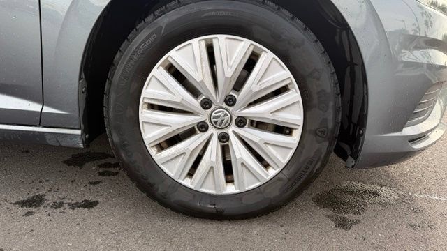 Used 2019 Volkswagen Jetta S w/ Driver Assistance Package FWD image 8