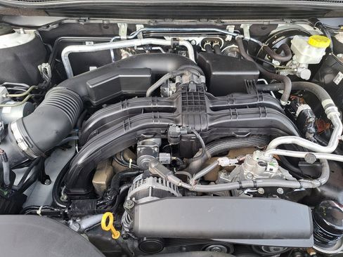 Certified 2021 Subaru Outback Premium image 27