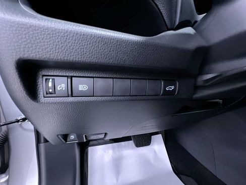 Used 2025 Toyota RAV4 XLE w/ Convenience Package AWD/4WD image 16